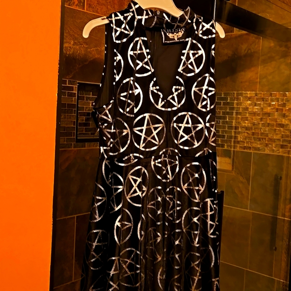 Killstar velvet dress